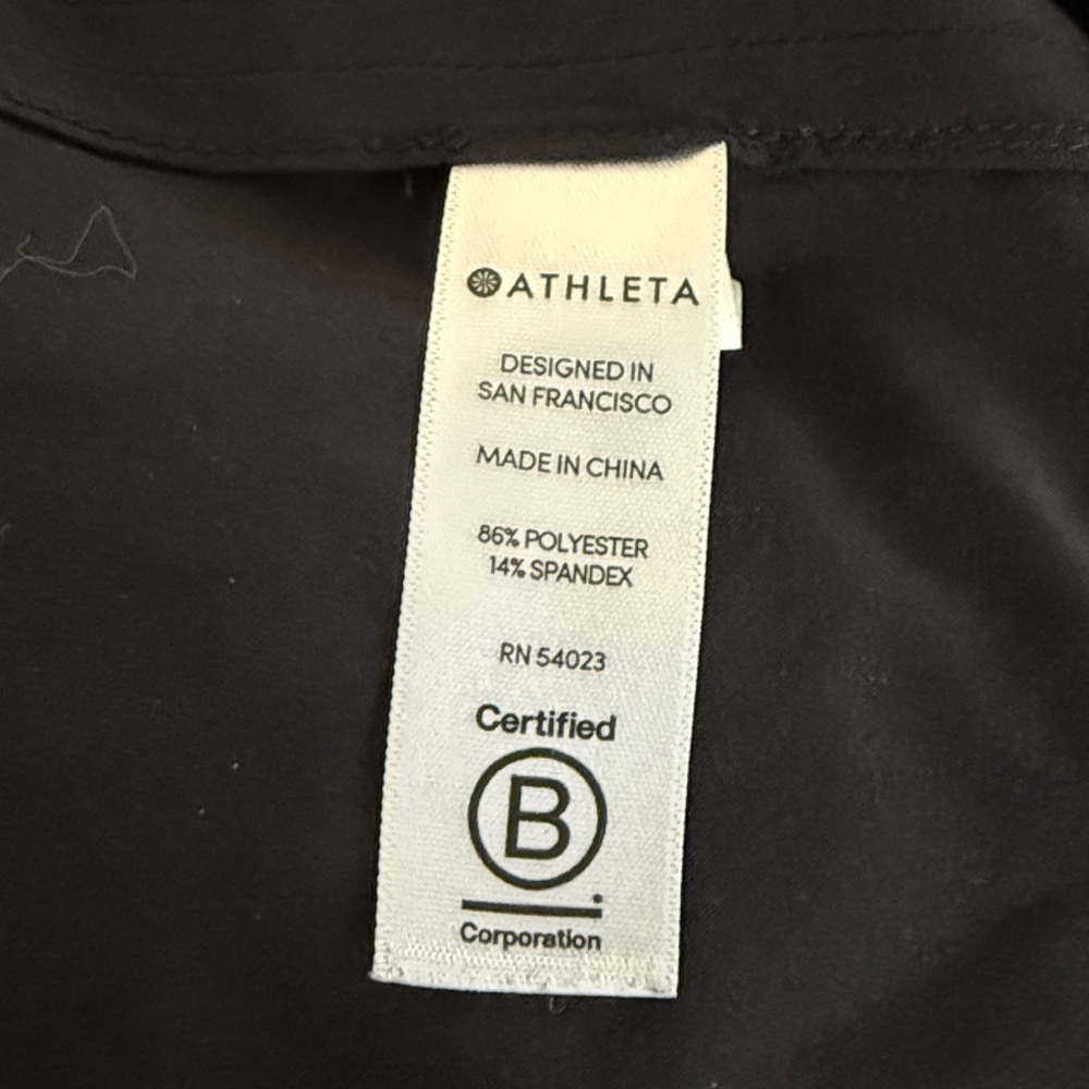 Athleta Black Ultimate 2-in-1 Support Top & Athleta Zeypher T Bundle - Picture 12 of 13